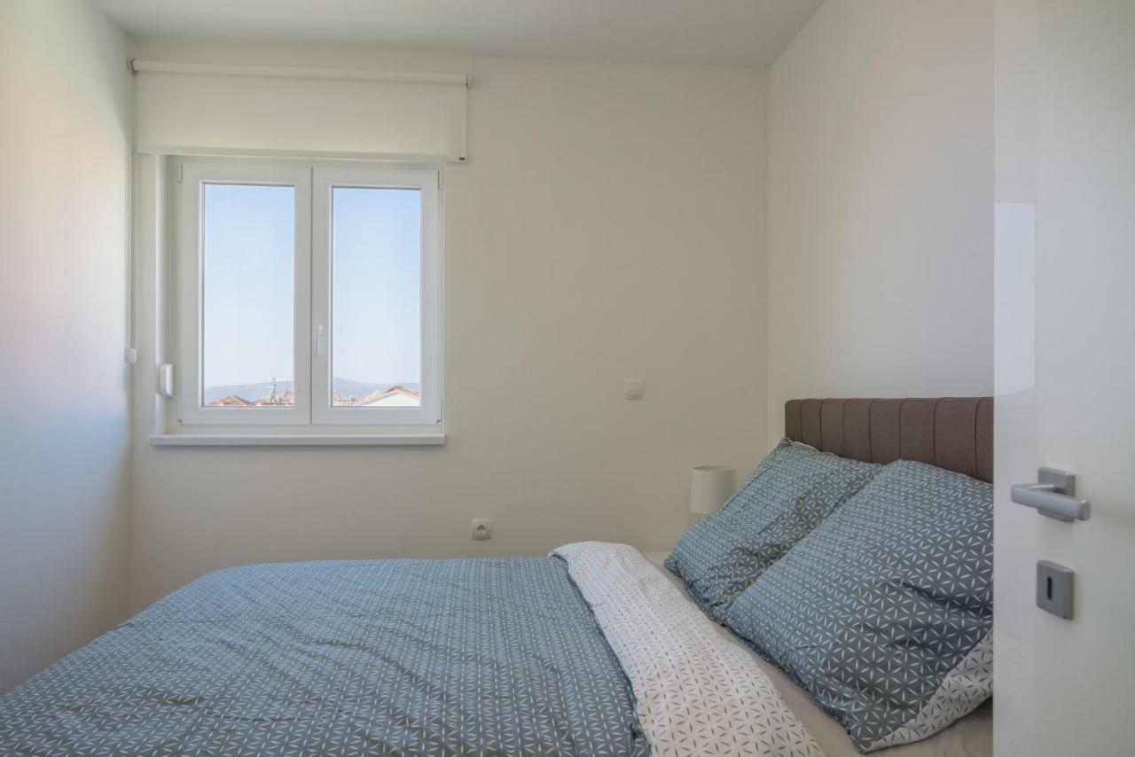 Luxury Apartman Ivana Trogir Exterior foto